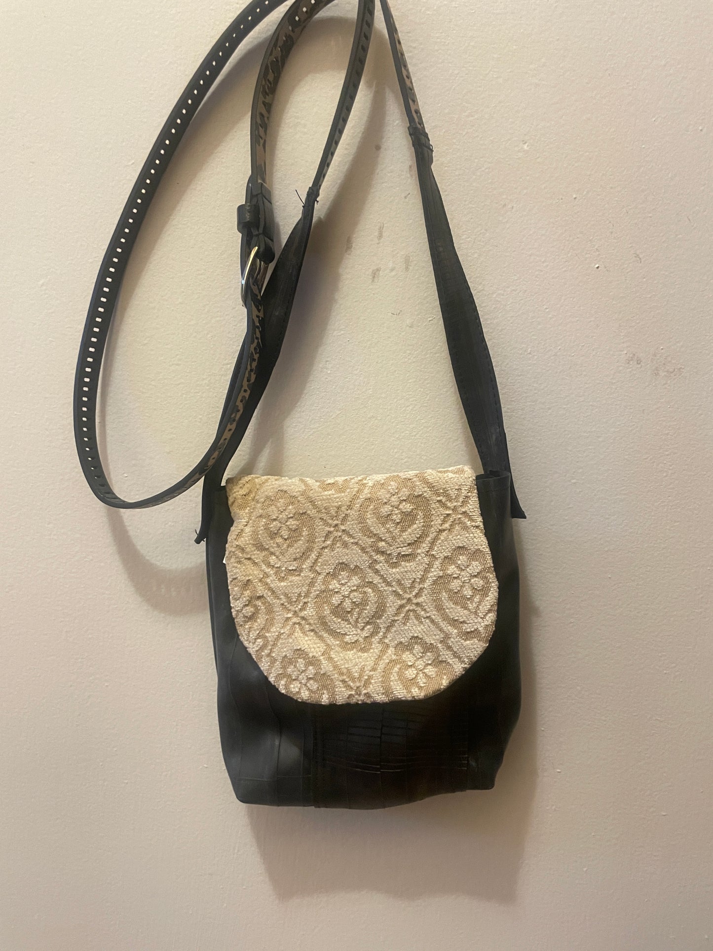 Mini Crossbody Purse w/ Fabric Flap (w)