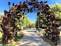 Davis Arboretum Shovel Gateway
