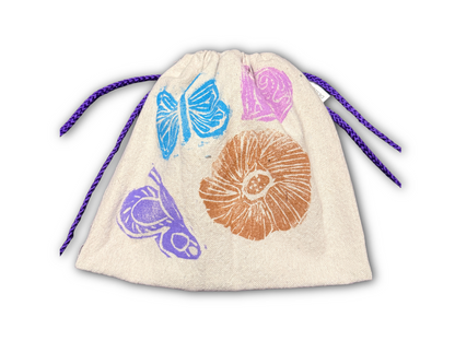 Vintage Spring 26 Pouches